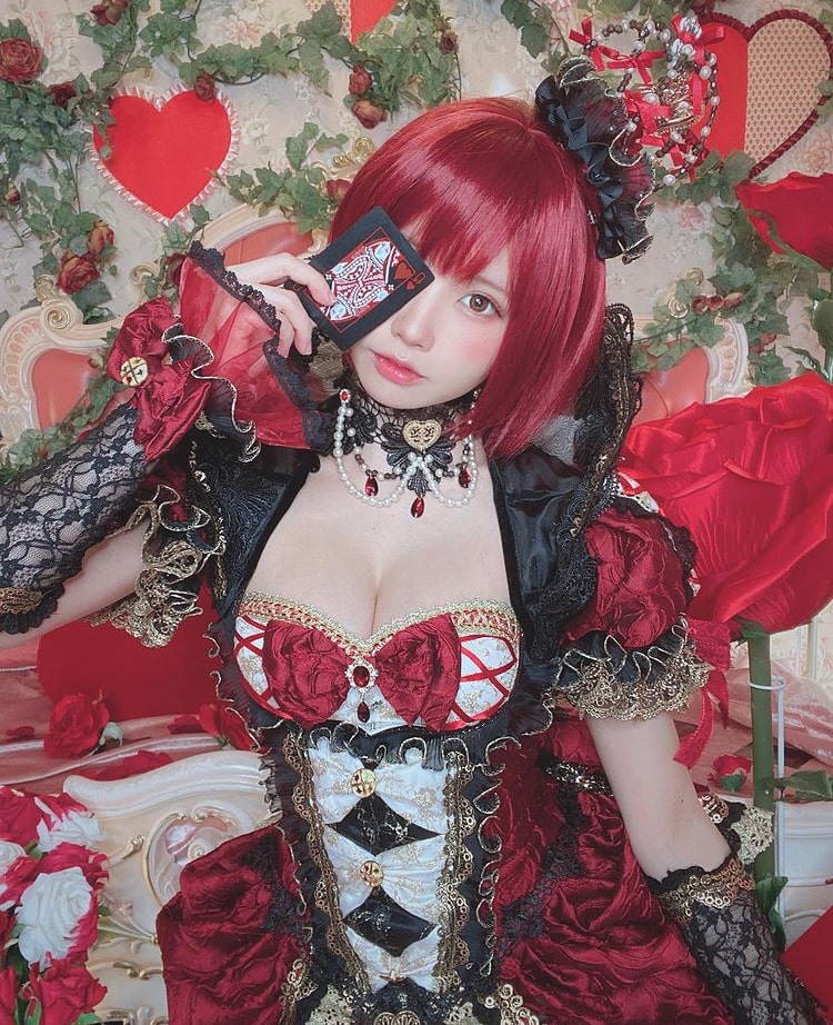 Enako cosplay reine de coeur kawaii